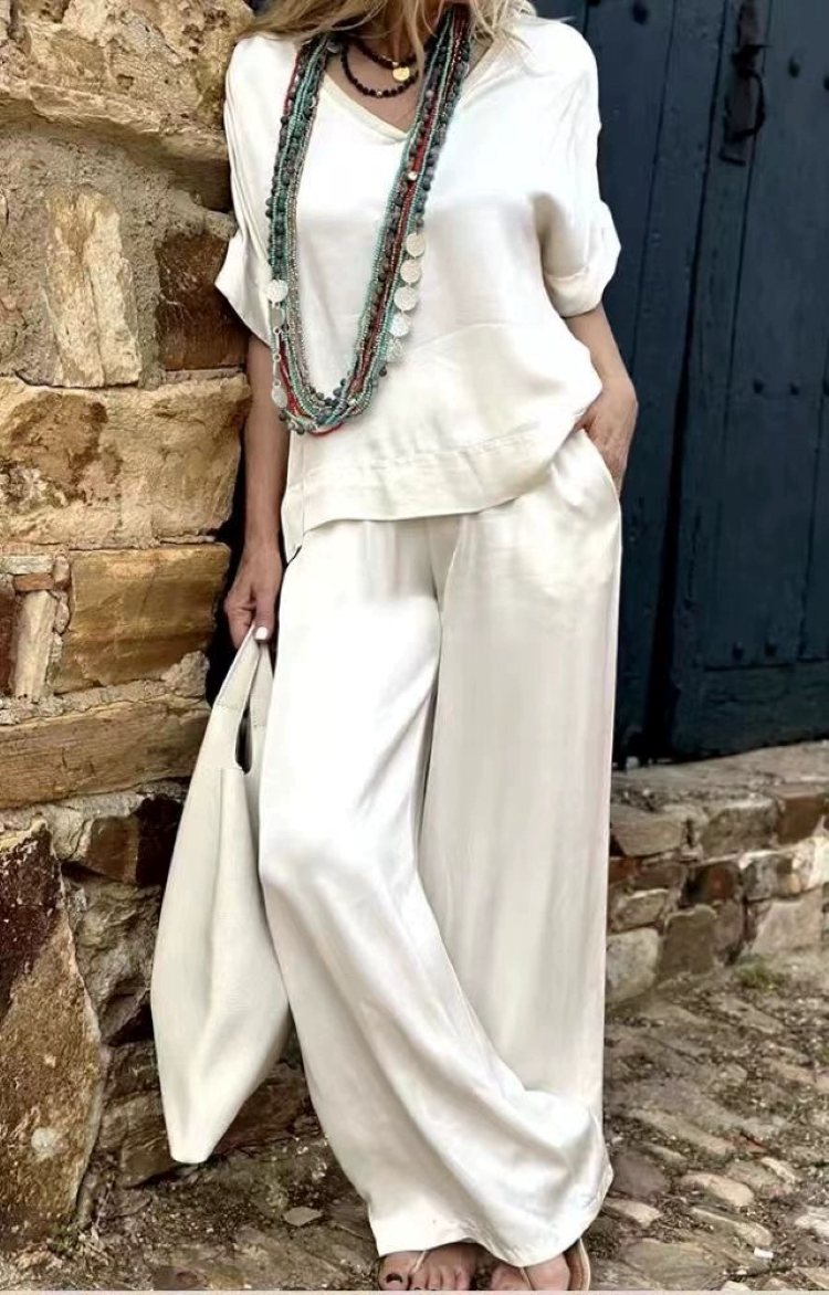 Plus Size V-neck Wide-Leg Pants Suit