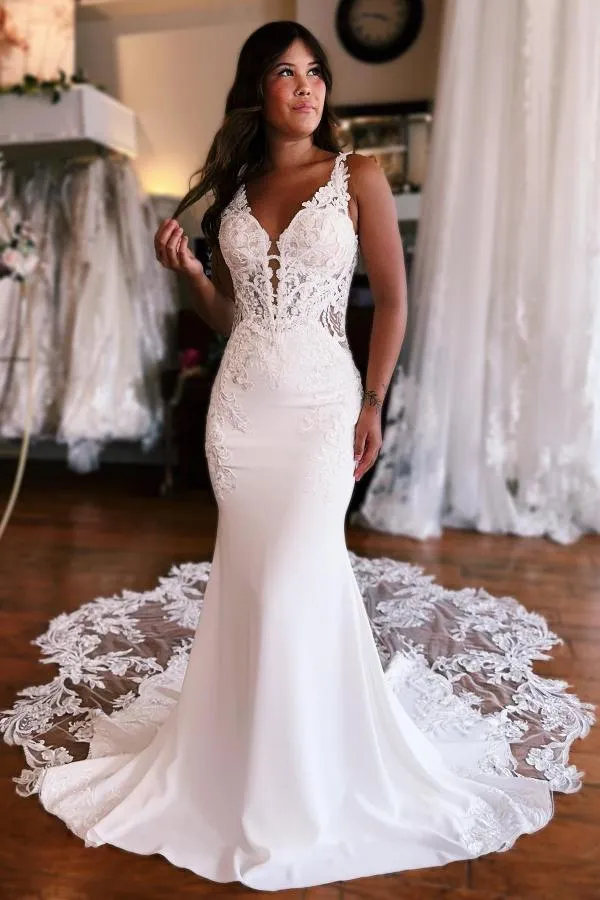 Trumpet/Mermaid V-neck Sleeveless Chapel Train Lace Wedding Dresses |  Petalisse