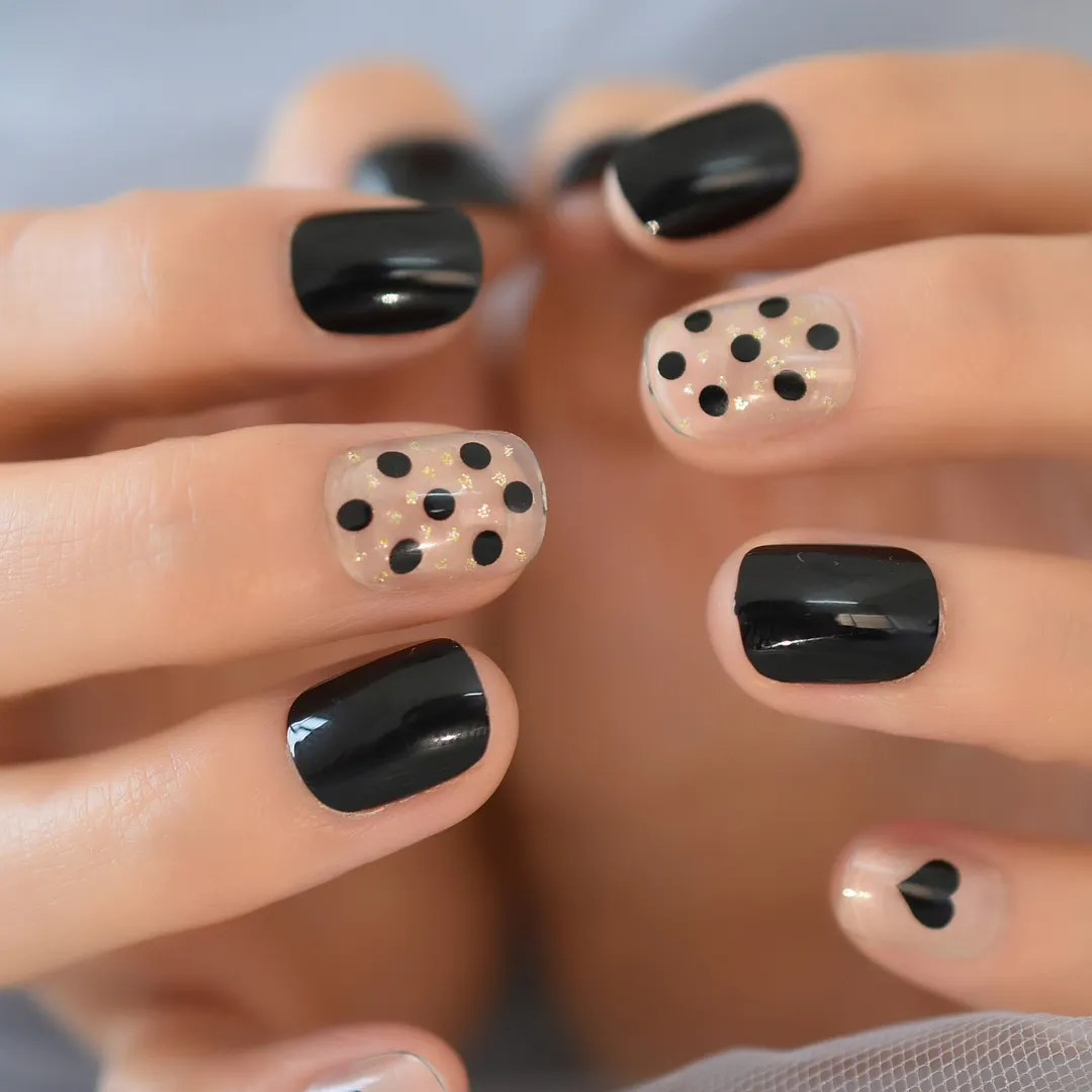 Spots Fashion Full Cover Heart Brand New Short Nails Squoval With Design Glitter Charm kawii Cute Lovely Fingernails Supplies-Nail Inspo