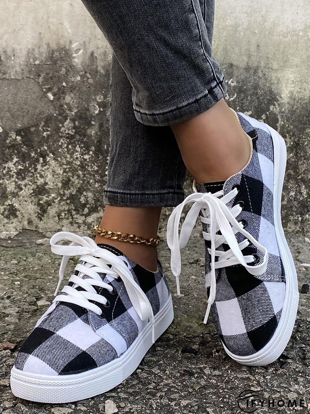 Christmas Red Plaid Black And White Plaid Leopard Casual Flat Shoes | IFYHOME