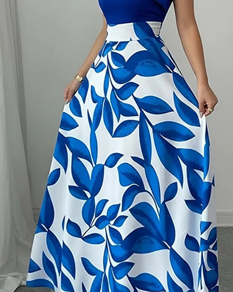 A - Line Maxi Dress with Flowy Sleeves and V - Neck Leaf Print Design