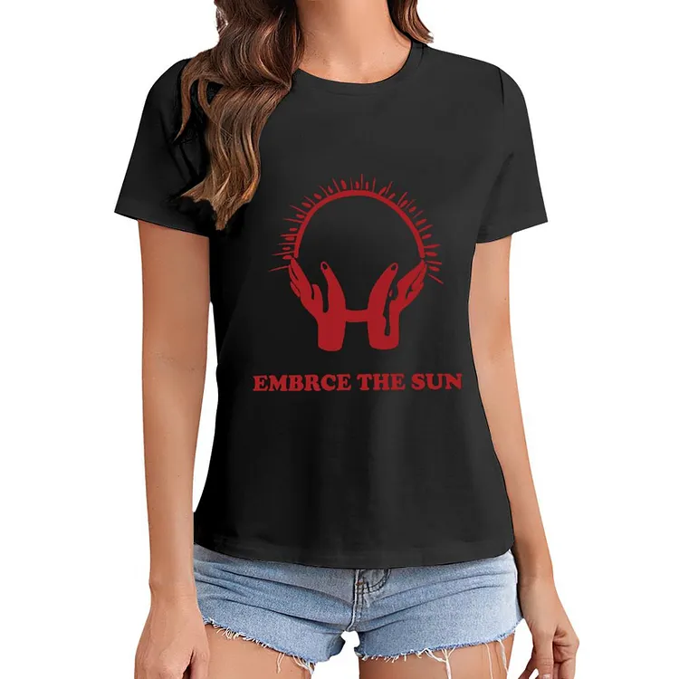 EMBRCE THE SUN T-shirt Women
