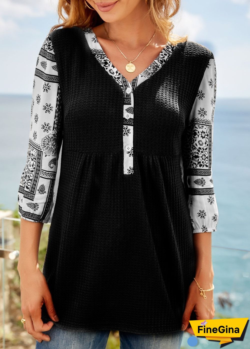 Leisure V Neck Pattern Sleeve Top