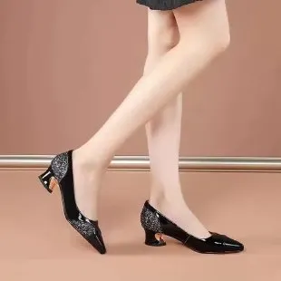 Churchf Churchf Wenzhou Autumn New Soft Leather Single Shoes Women's Thick Heel Wine Red Pointed Leather Shoes In The Heel Paint
