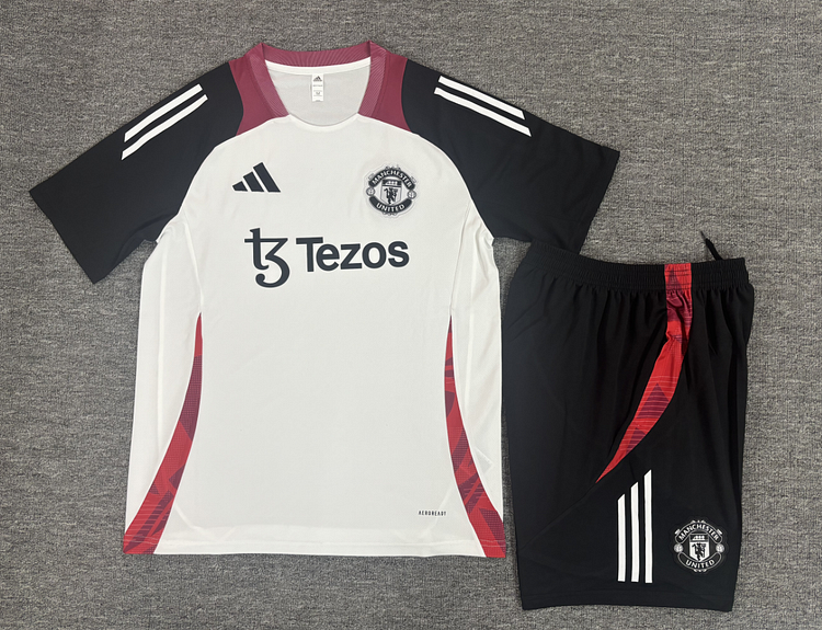 2024-25 Manchester United white short-sleeved training shirt