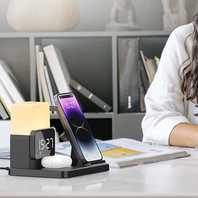 Bracket Clock Wireless Charger
