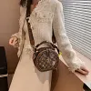 Mini sac bandouli&egrave;re rond zipp&eacute; &agrave; motif ours vintage