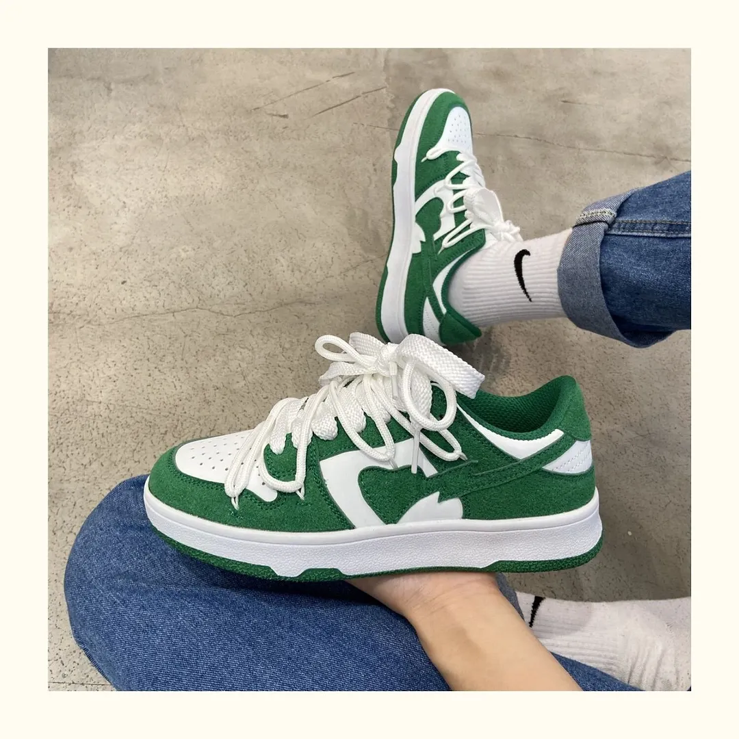 2022 Men Women Skateboard Sneakers Fashion Trainers Womens Chunky Dunk Sneakers Korean Tenis Female Lace Up Casual Shoes