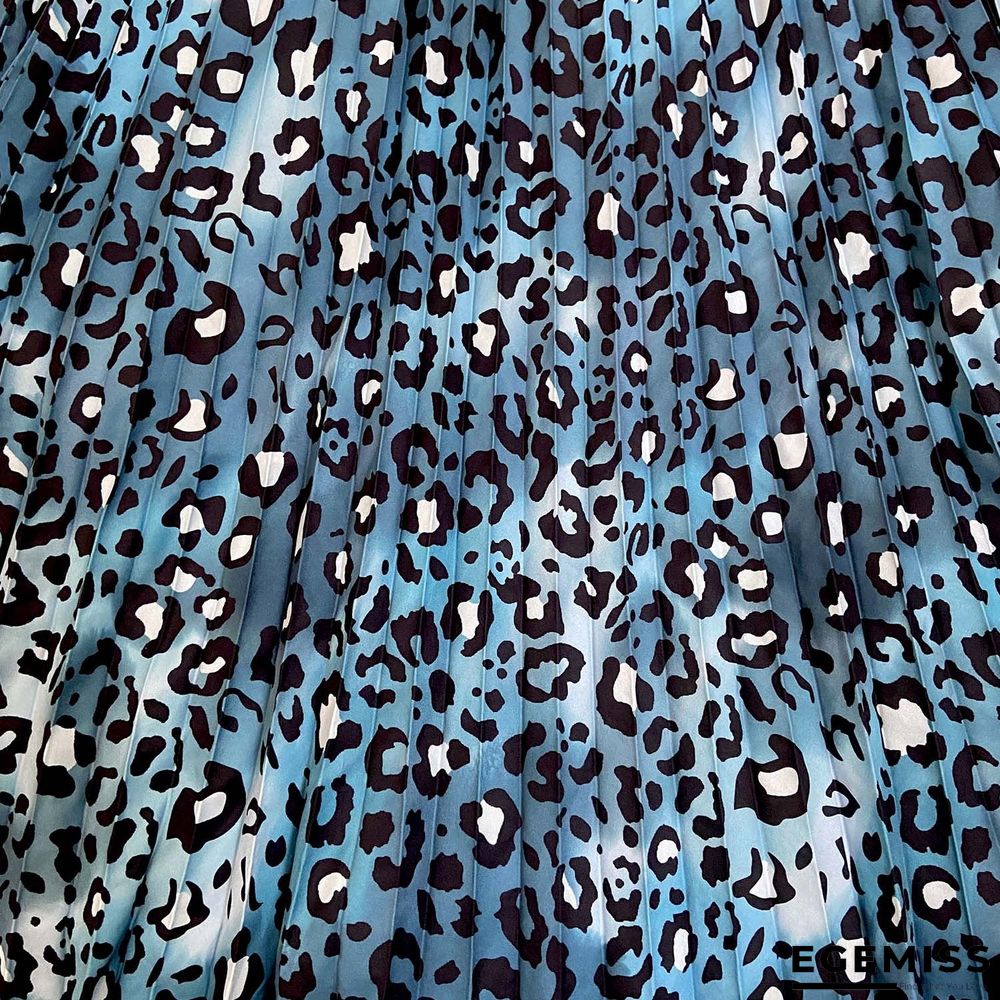 Long Sleeve Printed V-neck Pleated Dress | EGEMISS