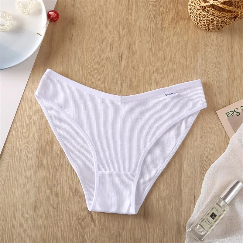 Billionm Women Cotton Panties Sexy V-Waist Briefs Soft Underwear Girl Panty Female Breathable Intimates Lingerie Large Size M-4XL
