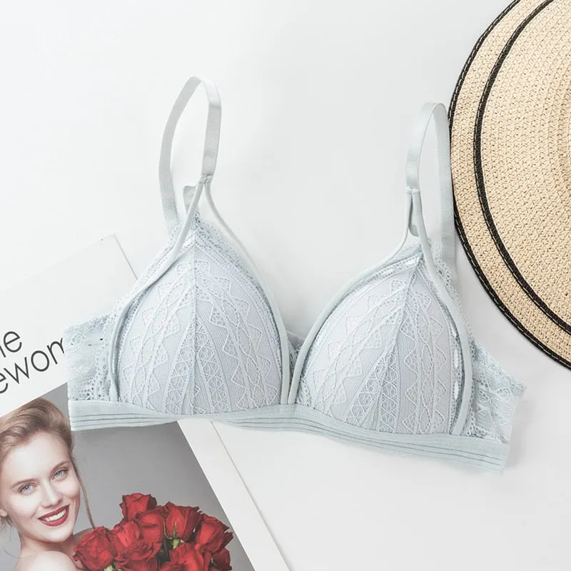 Floral Lace Bras for Women Sexy Lingerie Beauty Back Deep V Lace Push Up Bra Bralette Female Brassiere Wire Free Thin Underwear