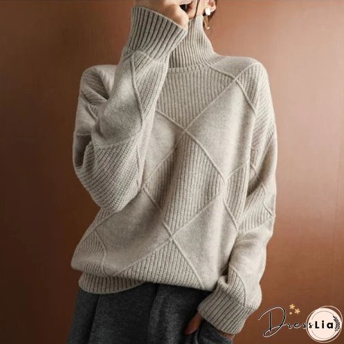 Chic and Versatile winter Pullover