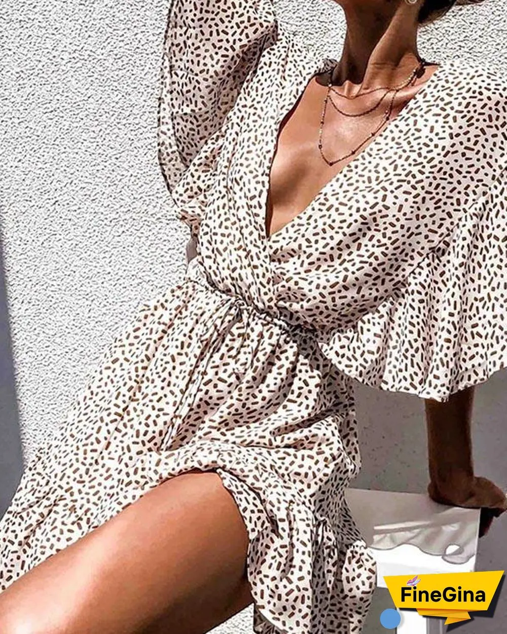 Sexy Elastic Waist Deep V-neck Ruffled Beach Dress