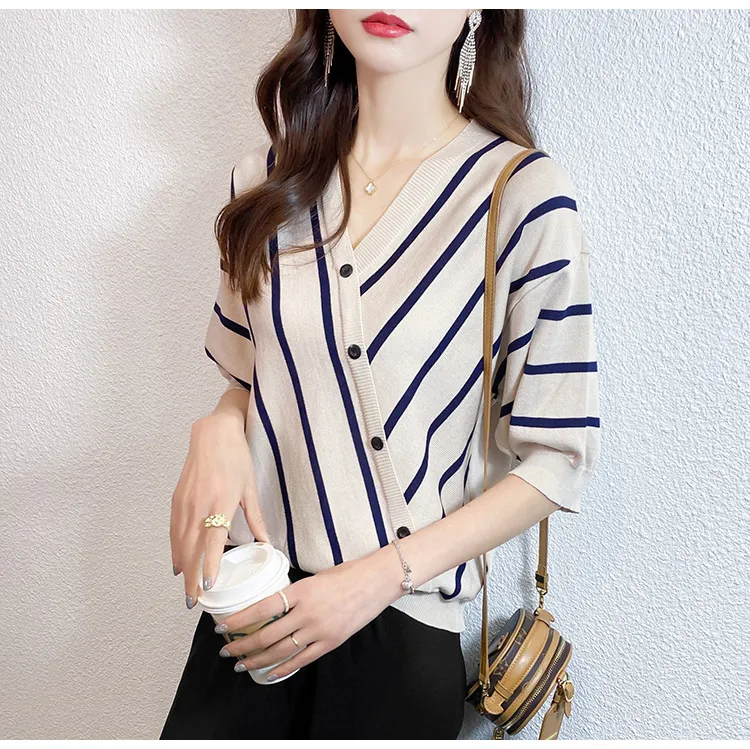 Uveng Uveng Striped Bottom Shirt Top 2023 Summer New Temperament V-Neck Five-Sleeve Ice Silk T-Shirt Knitted Shirt Tide