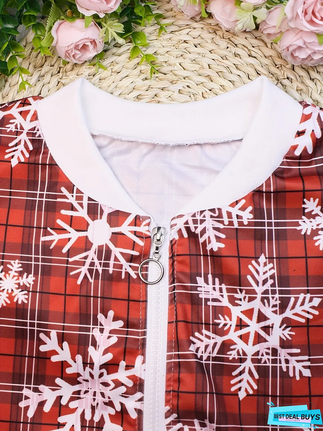 Chic Christmas Red Plaid & Snowflake Zip-Up Jacket - Casual Long Sleeve Outerwear for Women, Perfect for Spring & Fall