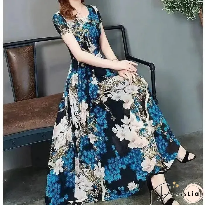 Tailored and Elegant winter Dress