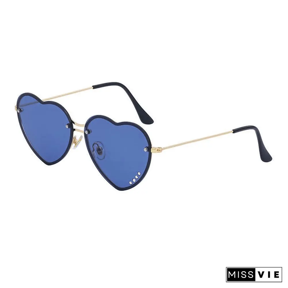 Love Heart Design Gradient Color Sunglasses