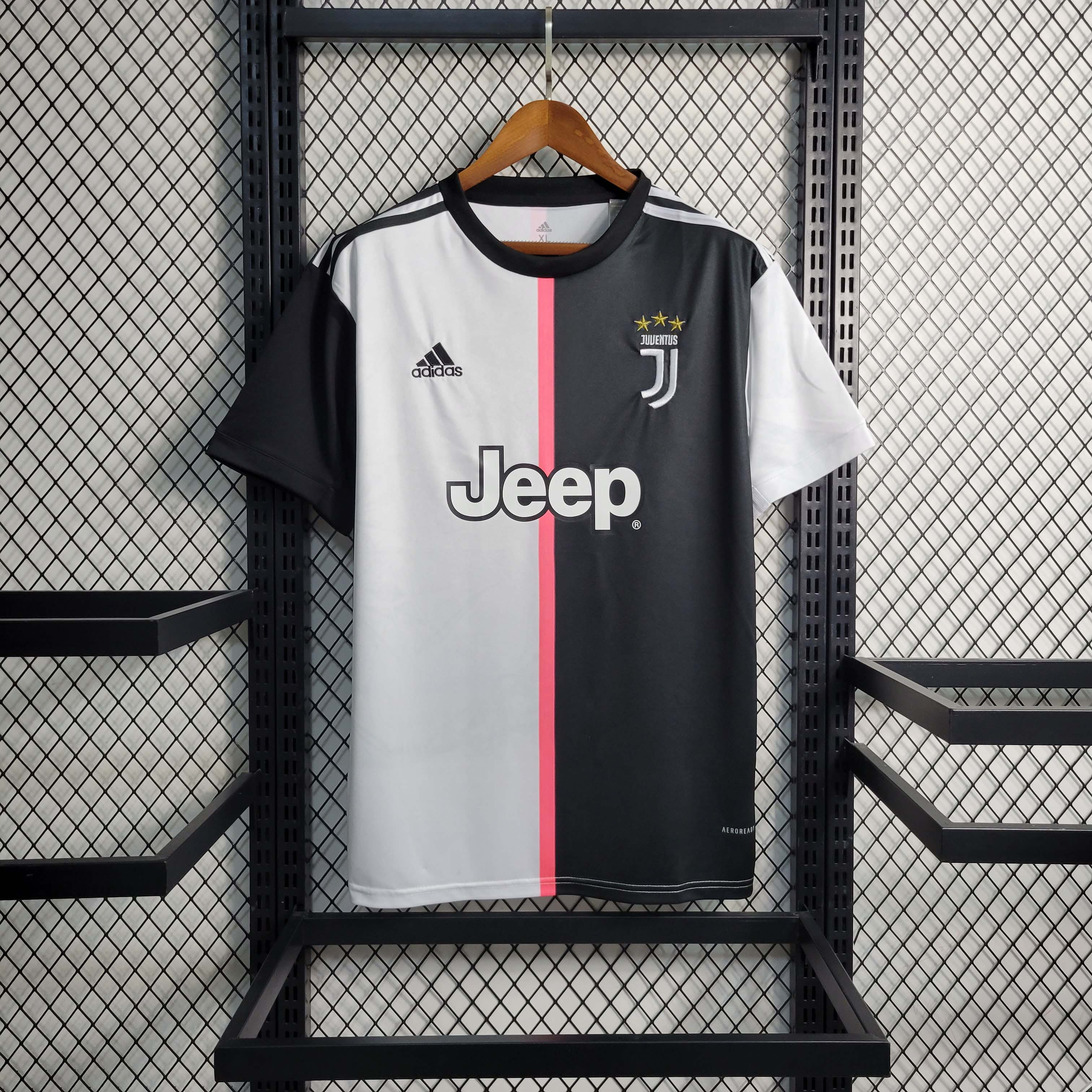 2019-2020 Retro Juventus Home Football Shirt 1:1 Thai Quality