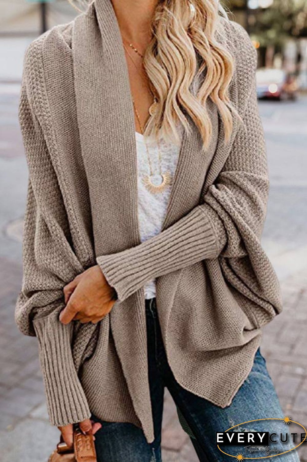 Fashion Bat Sleeve Knitted Cardigan