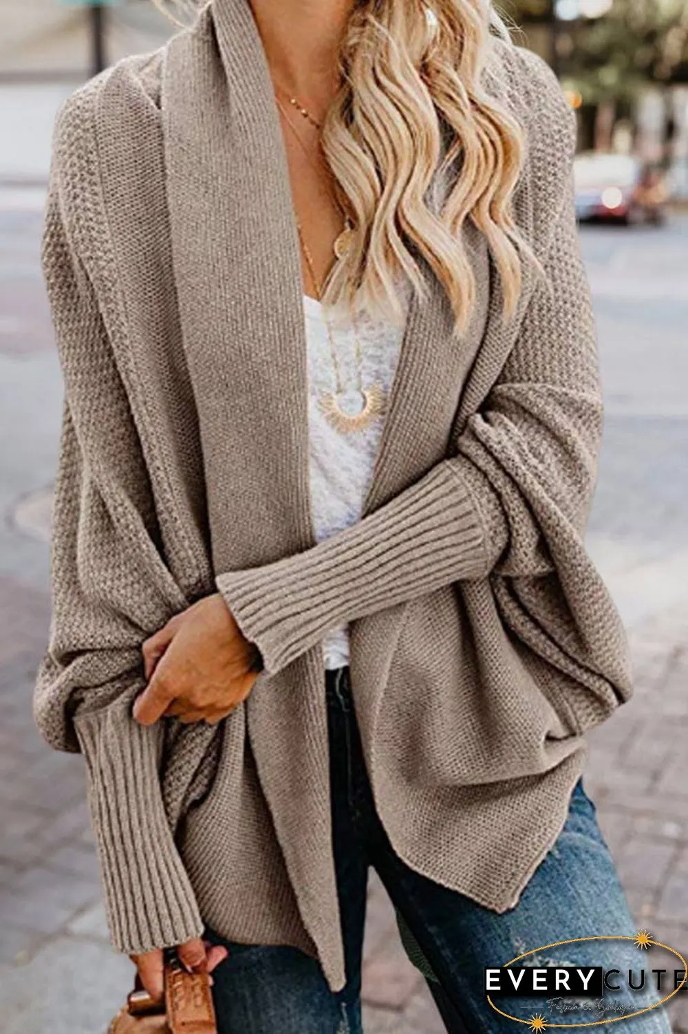 Fashion Bat Sleeve Knitted Cardigan