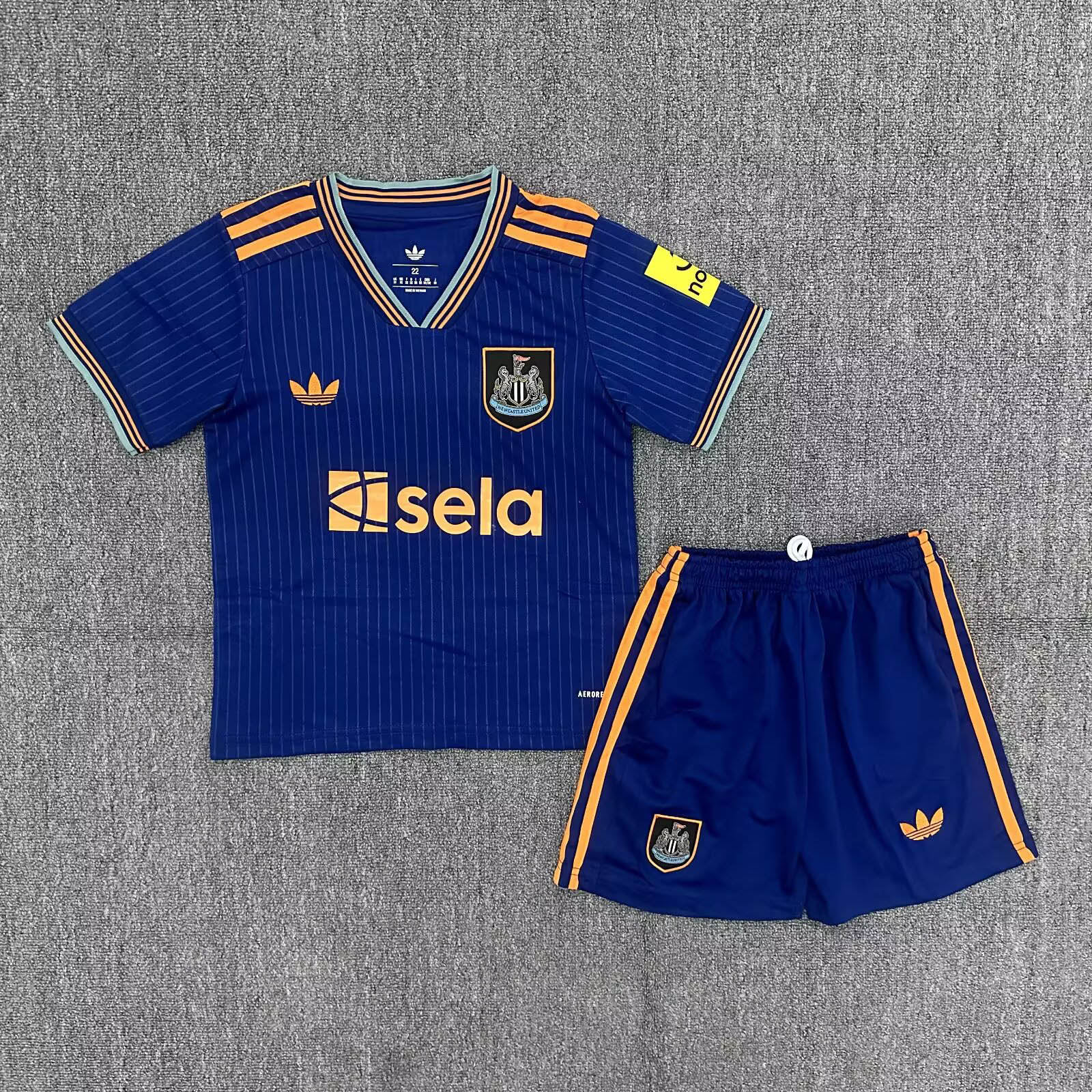 2025-2026 KIDS Newcastle United Third Away Football Shirt 1:1 Thai Quality Maxi Kit