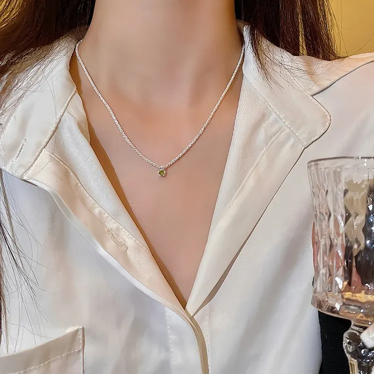 Women's Zirconia Pendant Necklace with Sparkling Accents