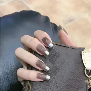 24pcs/set Fashion Laser Glitter False Nails Middle Long Silver Fire Pattern Full Nail Art Tips Girl Nail Accessories Fake Nails-Nail Inspo