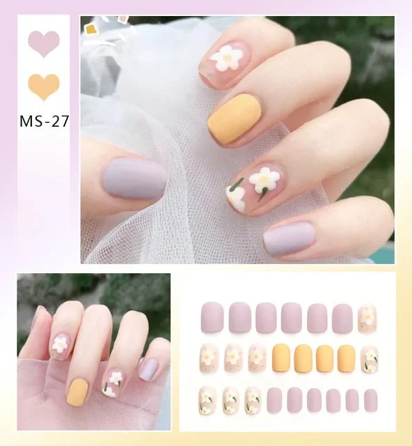 24pcs/box Fake Nails With Glue Yellow Flower Printed Type Short Paragraph Fashion Manicure Press On False Nails Gifts For Girls-Nail Inspo
