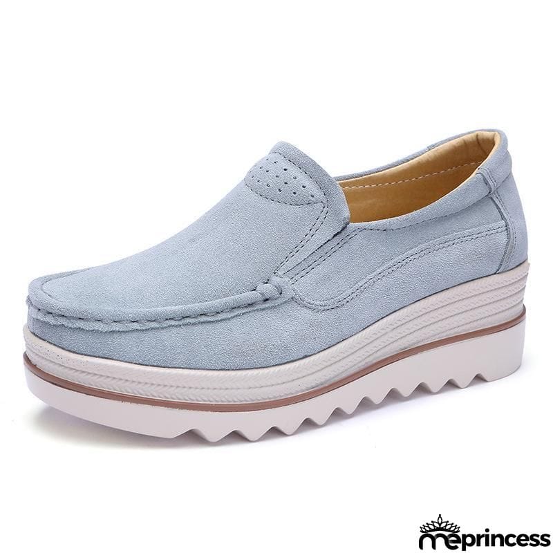 Women's Breathable Suede Round Toe Slip On Platform Shoes