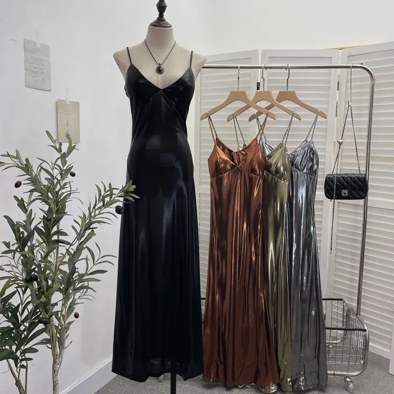 Uveng Picts Hottie Liquid Metallic Sling Dress Bag Pupama Long Skirt With Chest Cushion Dress Dress 8876