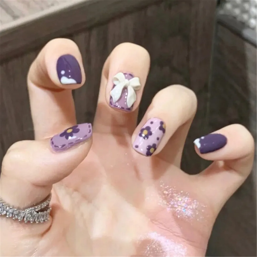 24pcs Butterfly Nail Patch Glue Type Removable Long Paragraph Fashion Manicure Wearable False Nails Patch With Glue Fake Nails-Nail Inspo