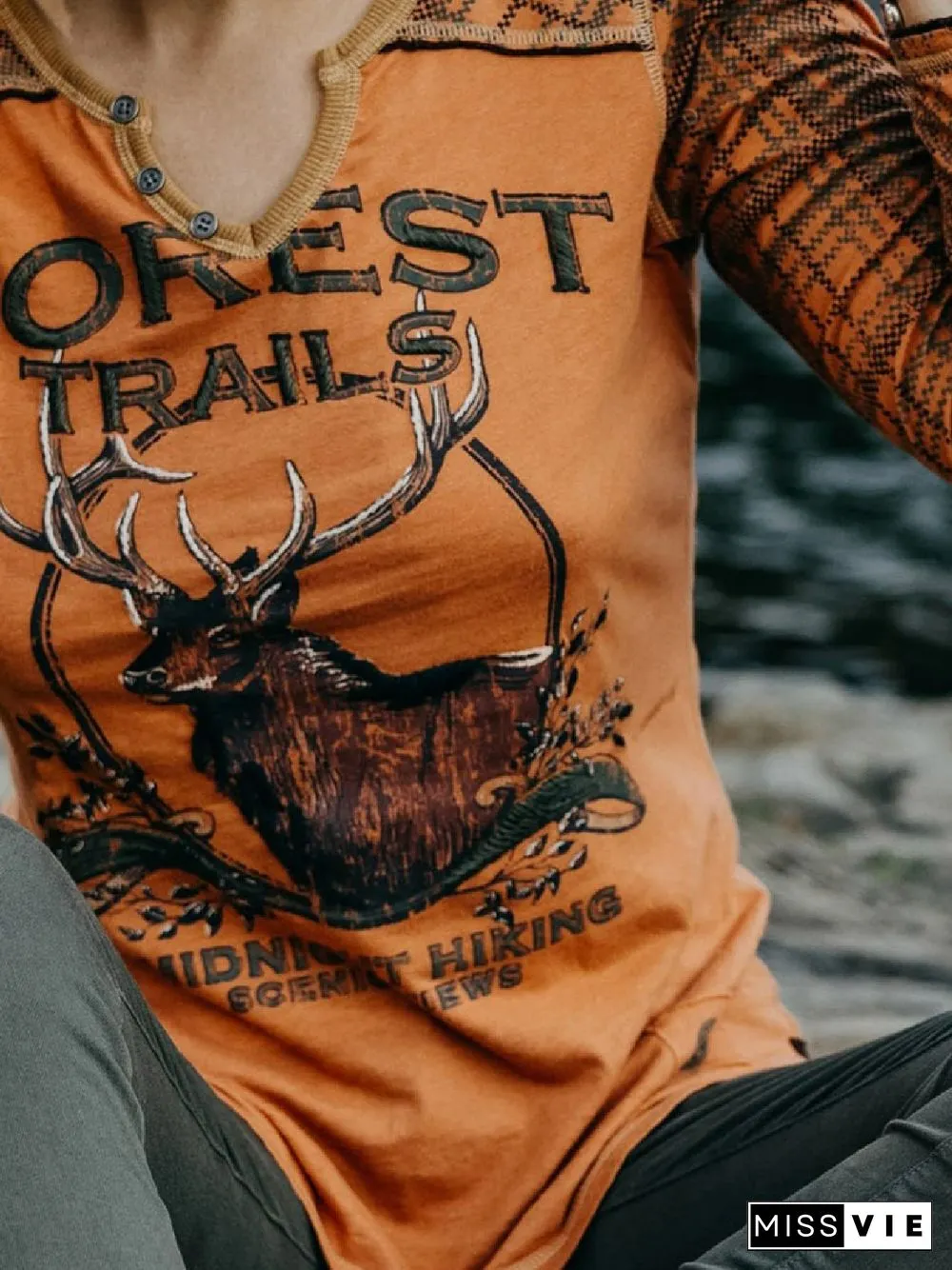 West Styles/Cows Crew Neck Tribal Tops