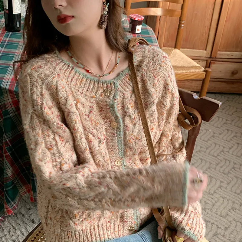 Churchf Churchf Version Qiu Dong 2024 New Knit Cardigan Coat Jacket Color Dot Twist Small Design Feeling Gentle Sweater Female