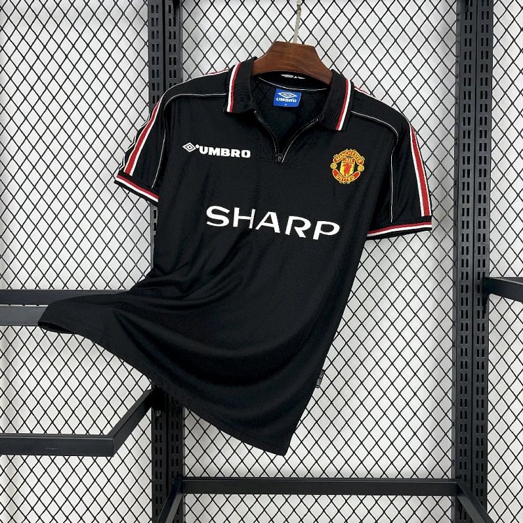 Manchester United 1998/99 Retro Black Jersey（98/99 Retro Jersey Remastered Tribute）