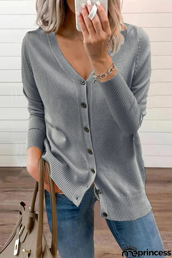 Simple and Stylish Cardigan
