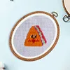 (US Local)Oval Embroidery Hoops Imitated Wood Embroidery Display Frame for Quilting