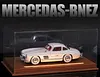 1:24 Alloy simulation collectible ornaments car model toy car