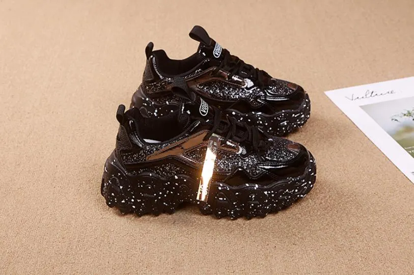 Fashion Women Shoes Dad Chunky Sneakers Women Luxury Comfortable Glossy Thick Sole Ladies Platform Wave Bottom Trainers Female