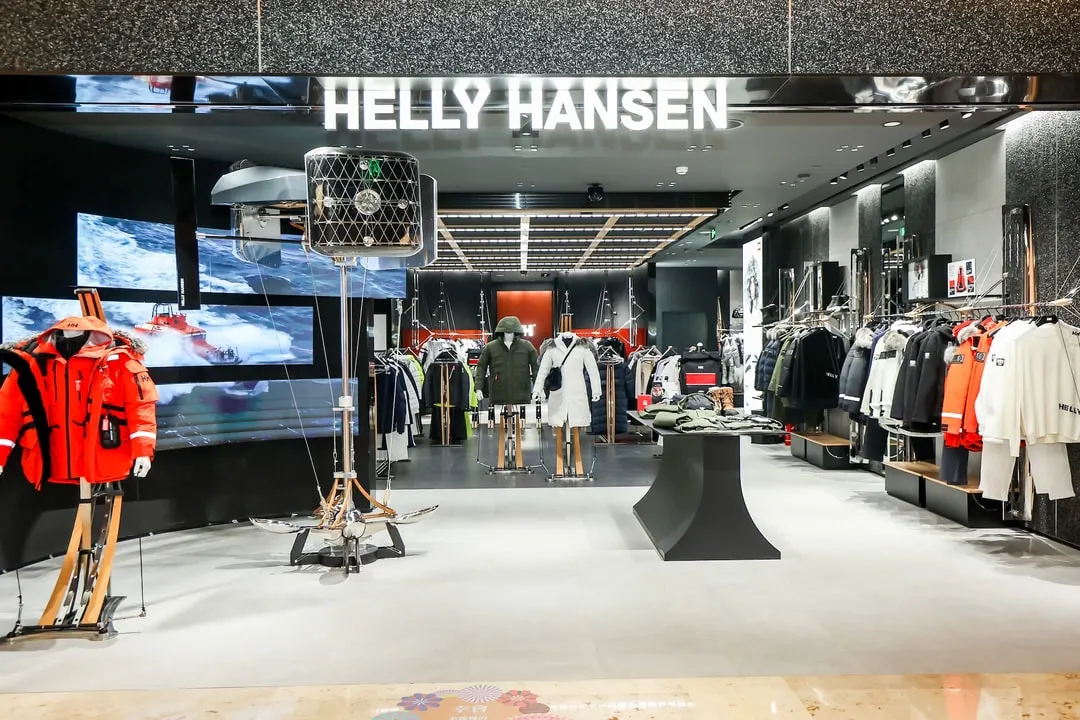 Lépjen be az új HELLY HANSEN Nanjing Deji üzletbe | Hypebeast