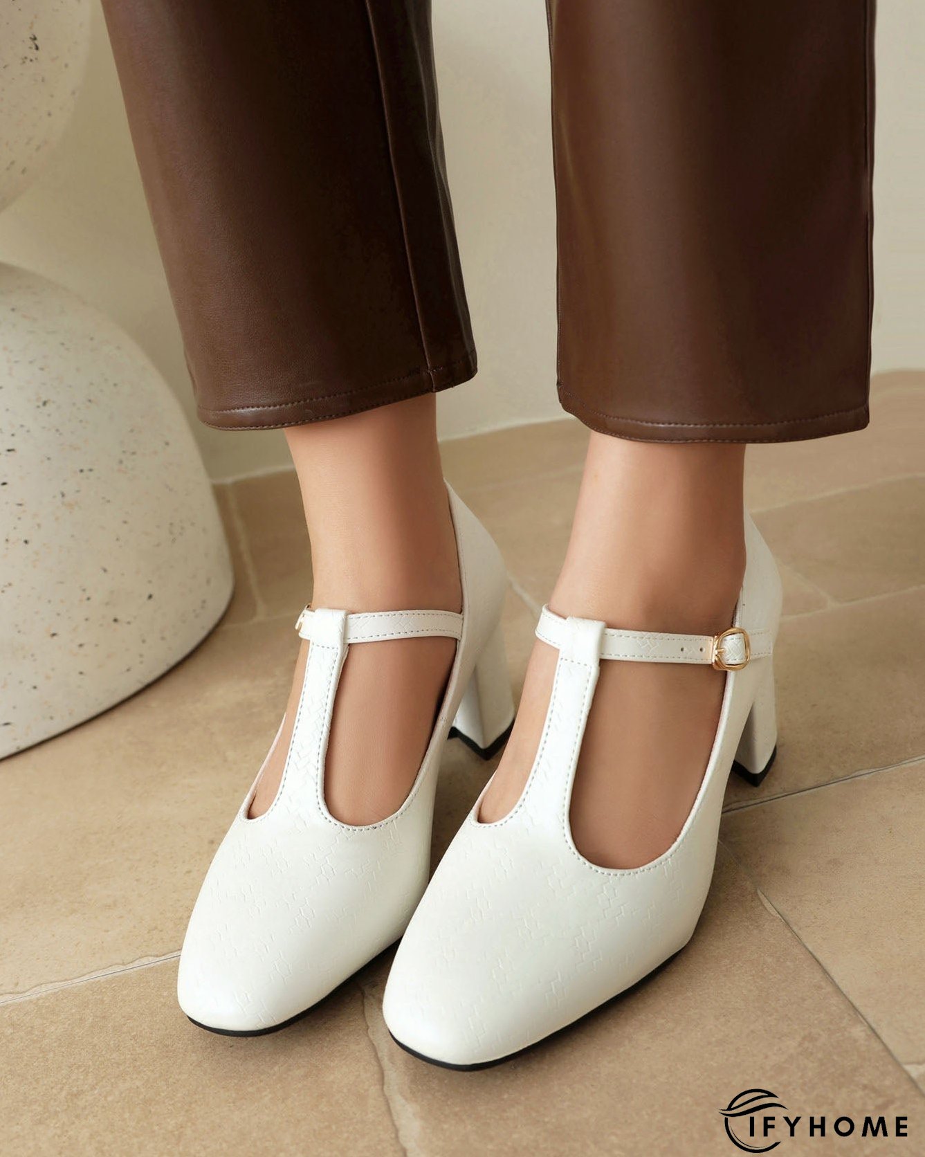 T-strap Chunky Heel Square-toe Mary Jane Shoes | IFYHOME