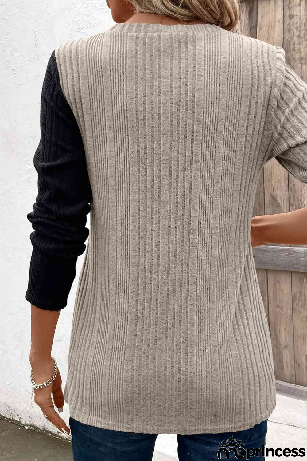 Modern and Versatile Tank top