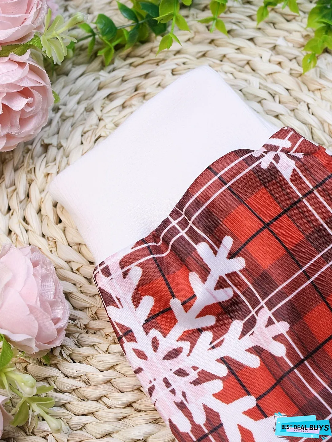 Chic Christmas Red Plaid & Snowflake Zip-Up Jacket - Casual Long Sleeve Outerwear for Women, Perfect for Spring & Fall