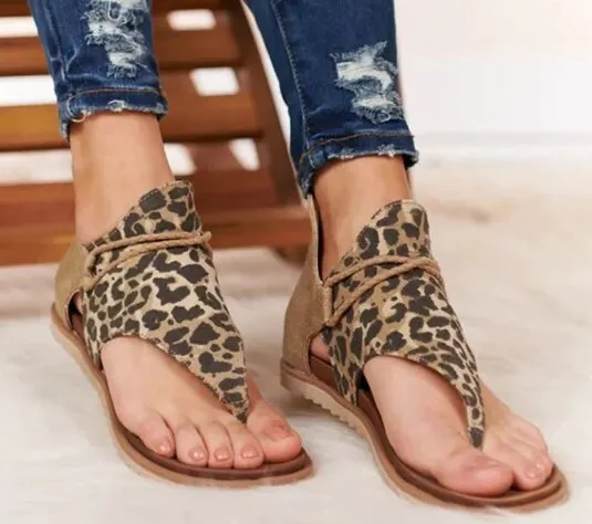 Women Flat Sandals Leopard Print Summer PU Leather Open Toe Shoes Bohemia Beach Retro Gladiator Sandals Flip Flops Slippers