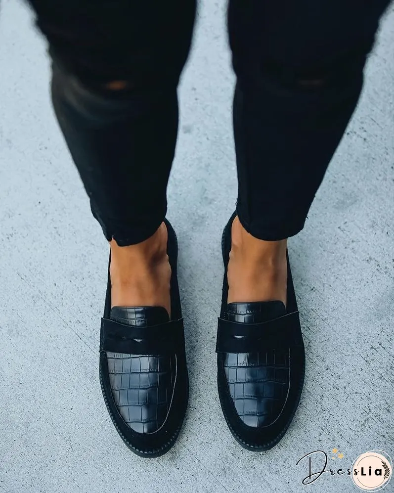 Solid Round Toe Leather Flat Loafer