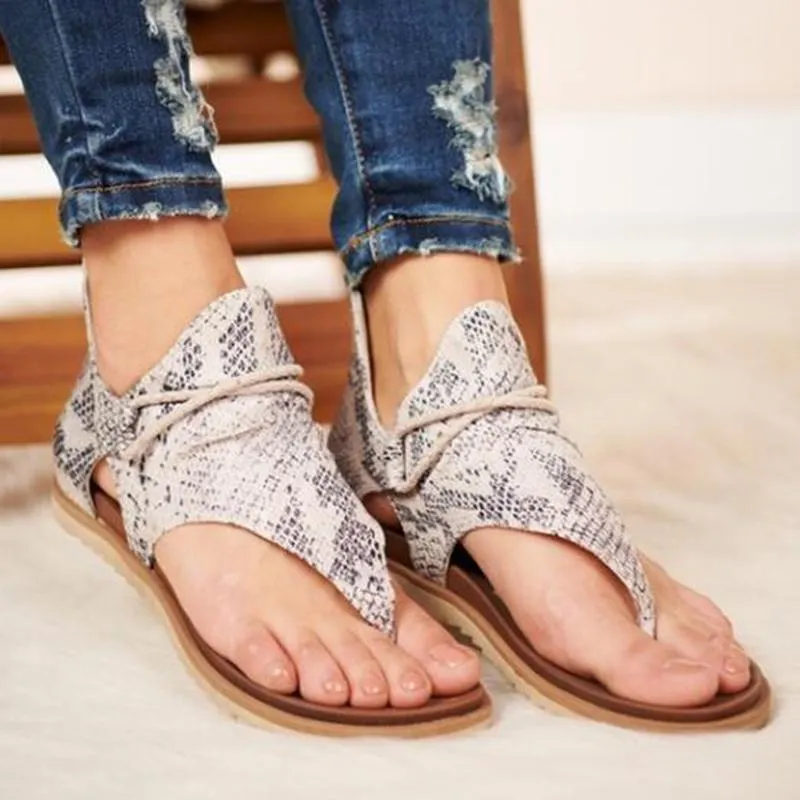 Women Flat Sandals Leopard Print Summer PU Leather Open Toe Shoes Bohemia Beach Retro Gladiator Sandals Flip Flops Slippers