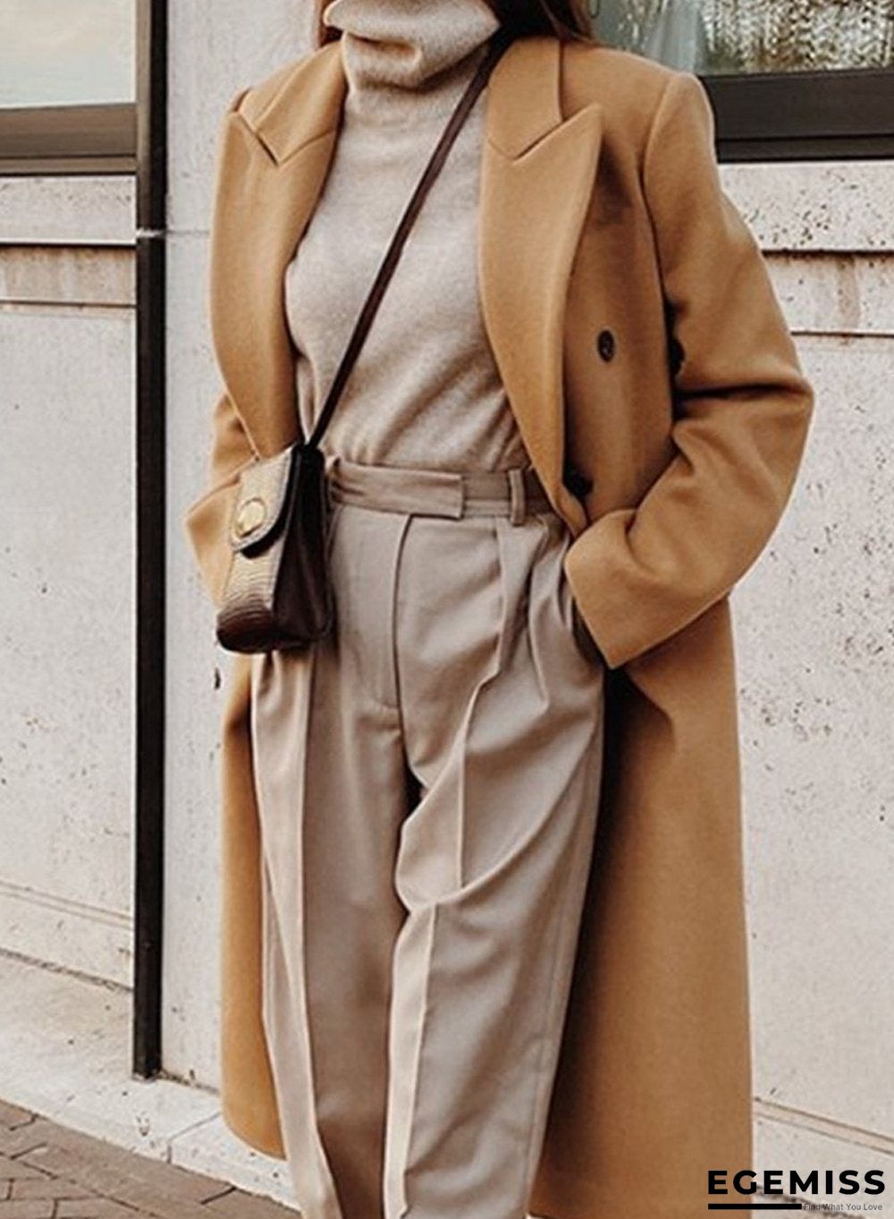 Long sleeved wool coat | EGEMISS
