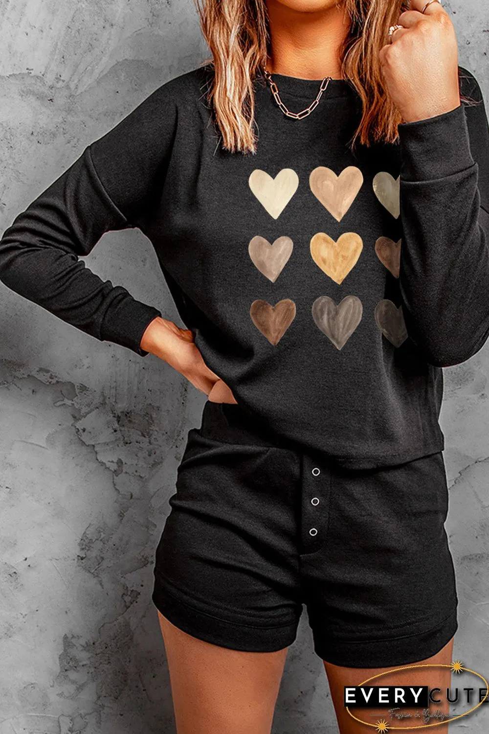 Two-piece Heart Print Drop Shoulder Pullover and Buttons Shorts Loungewear