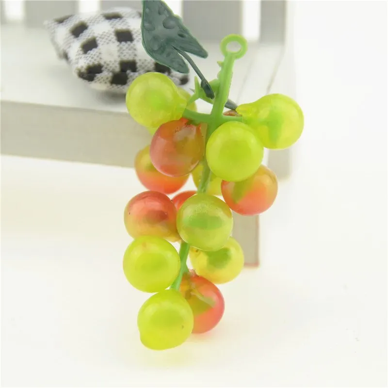 3pcs  Artificial Fake Green Grapes Plastic Fake Decorative Fruit Lifelike Home Wedding Party Garden Decor Mini Simulation Fruit