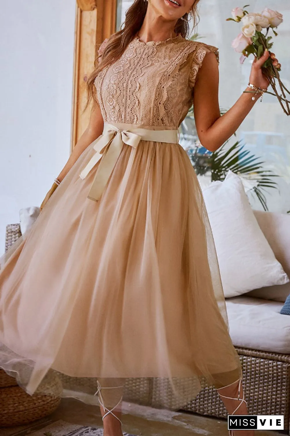 Celebrities Elegant Solid Mesh O Neck Princess Dresses
