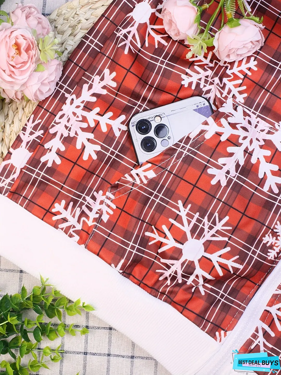 Chic Christmas Red Plaid & Snowflake Zip-Up Jacket - Casual Long Sleeve Outerwear for Women, Perfect for Spring & Fall